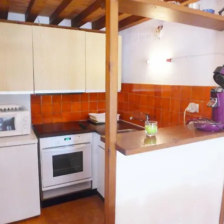 Holiday Home Mas D'Ampis Ste Maxime Dom wakacyjny *
